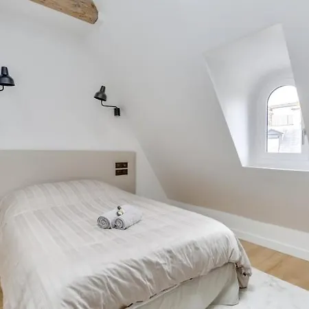 Appartamento Elegant 2bdr 6p Near Champs Elysées
